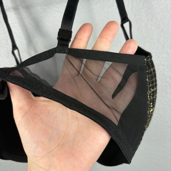 Victoria's Secret Lined Demi Bra Size 34DD - Black & Gold - Picture 6 of 8